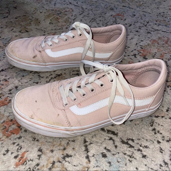 Vans - Picture 3 of 9